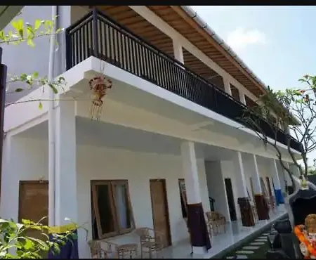 Double D Guest House Canggu
